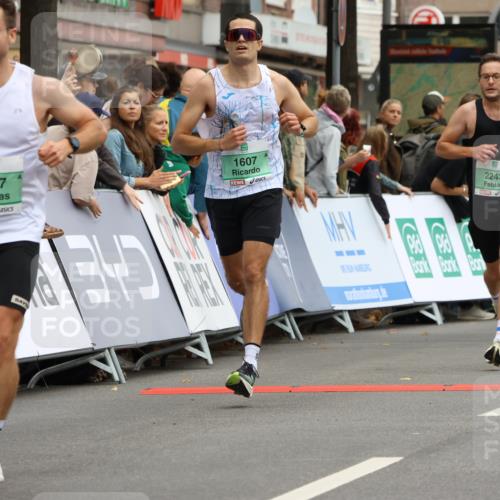 21.09.2025 - PSD Bank Halbmarathon Strokosch-Dieckow http://msf.ph/oto/8942488 21.09.2025 11:31:36 Ziel 1174, 1317, 1607, 1991, 2061, 2076, 2243 meine-sportfotos.de