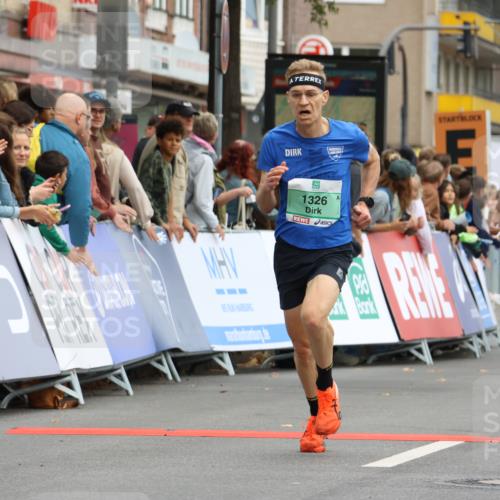21.09.2025 - PSD Bank Halbmarathon Strokosch-Dieckow http://msf.ph/oto/8942554 21.09.2025 11:31:55 Ziel 1052, 1167, 1326, 1852, 1888, 1890, 2025, 2109 meine-sportfotos.de