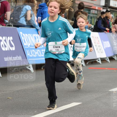 21.09.2025 - PSD Bank Halbmarathon Strokosch-Dieckow http://msf.ph/oto/8942584 21.09.2025 10:31:23 Ziel 139, 147, 148, 287, 311, 326, 352, 376, 387, 414, 439 meine-sportfotos.de