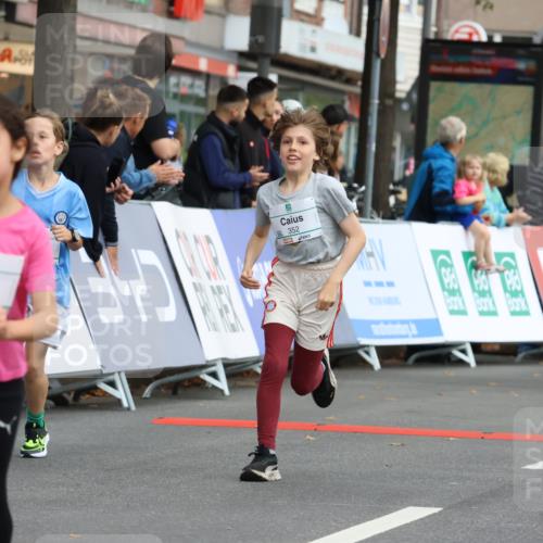 21.09.2025 - PSD Bank Halbmarathon Strokosch-Dieckow http://msf.ph/oto/8942603 21.09.2025 10:31:28 Ziel 147, 148, 224, 287, 326, 352, 414, 439, 454 meine-sportfotos.de