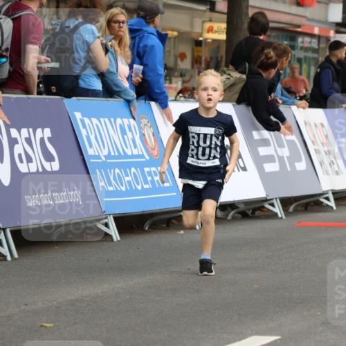 21.09.2025 - PSD Bank Halbmarathon Strokosch-Dieckow http://msf.ph/oto/8942619 21.09.2025 10:31:36 Ziel 122, 224, 287, 352, 404, 414, 454, 463 meine-sportfotos.de