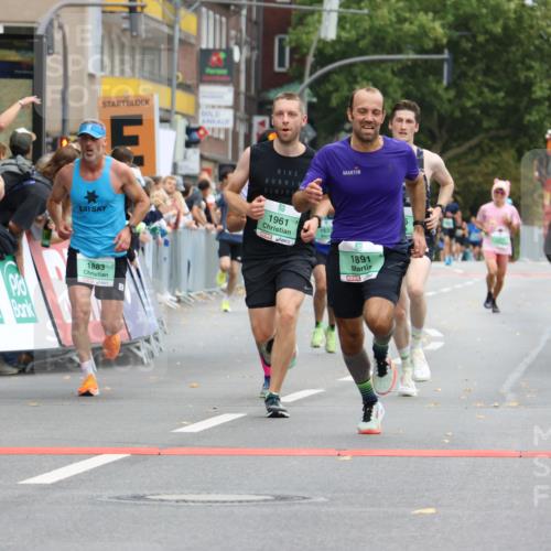 21.09.2025 - PSD Bank Halbmarathon Strokosch-Dieckow http://msf.ph/oto/8942666 21.09.2025 11:33:06 Ziel 1180, 1344, 1533, 1805, 1869, 1883, 1891, 1897, 1935, 1961 meine-sportfotos.de