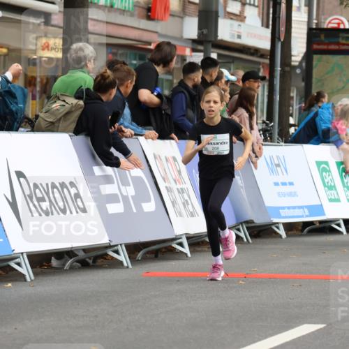 21.09.2025 - PSD Bank Halbmarathon Strokosch-Dieckow http://msf.ph/oto/8942667 21.09.2025 10:31:52 Ziel 110, 175, 190, 191, 208, 336 meine-sportfotos.de