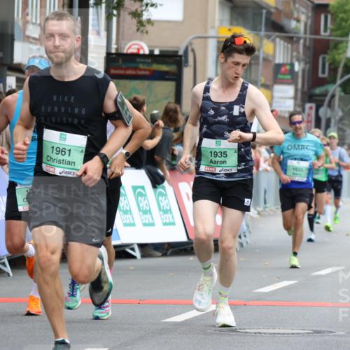 21.09.2025 - PSD Bank Halbmarathon Strokosch-Dieckow http://msf.ph/oto/8942684 21.09.2025 11:33:09 Ziel 1180, 1344, 1438, 1533, 1869, 1883, 1891, 1897, 1935, 1961, 2001 meine-sportfotos.de