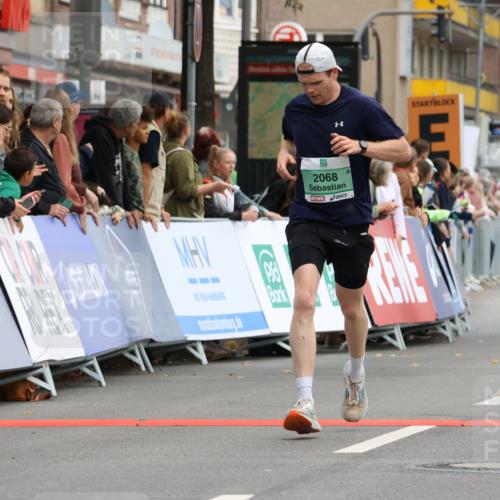 21.09.2025 - PSD Bank Halbmarathon Strokosch-Dieckow http://msf.ph/oto/8942775 21.09.2025 11:33:39 Ziel 1577, 1855, 1915, 1936, 1990, 2014, 2068 meine-sportfotos.de