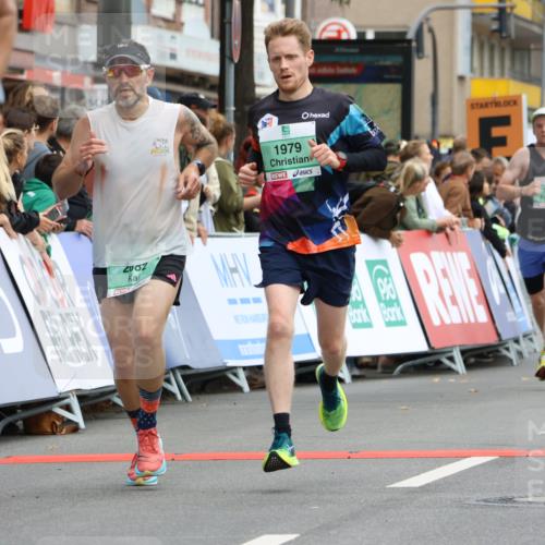 21.09.2025 - PSD Bank Halbmarathon Strokosch-Dieckow http://msf.ph/oto/8942829 21.09.2025 11:33:54 Ziel 1855, 1946, 1979, 2014, 2018, 2082, 3907 meine-sportfotos.de