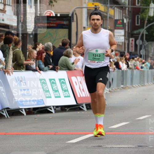 21.09.2025 - PSD Bank Halbmarathon Strokosch-Dieckow http://msf.ph/oto/8942858 21.09.2025 11:34:11 Ziel 1313 meine-sportfotos.de