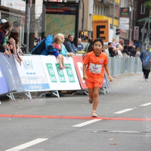 21.09.2025 - PSD Bank Halbmarathon Strokosch-Dieckow http://msf.ph/oto/8942882 21.09.2025 10:33:18 Ziel 121, 424 meine-sportfotos.de