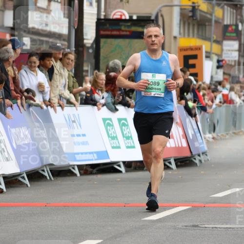21.09.2025 - PSD Bank Halbmarathon Strokosch-Dieckow http://msf.ph/oto/8942907 21.09.2025 11:34:53 Ziel 1089, 1898, 2007 meine-sportfotos.de