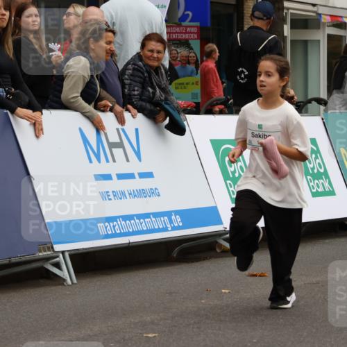21.09.2025 - PSD Bank Halbmarathon Strokosch-Dieckow http://msf.ph/oto/8942950 21.09.2025 10:33:53 Ziel 185, 186 meine-sportfotos.de