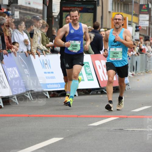 21.09.2025 - PSD Bank Halbmarathon Strokosch-Dieckow http://msf.ph/oto/8942953 21.09.2025 11:35:19 Ziel 1184, 1454, 1980, 1988, 2034 meine-sportfotos.de