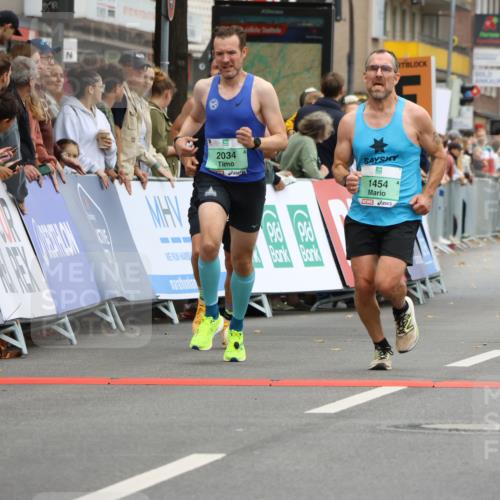 21.09.2025 - PSD Bank Halbmarathon Strokosch-Dieckow http://msf.ph/oto/8942959 21.09.2025 11:35:20 Ziel 1184, 1454, 1980, 1988, 2034 meine-sportfotos.de