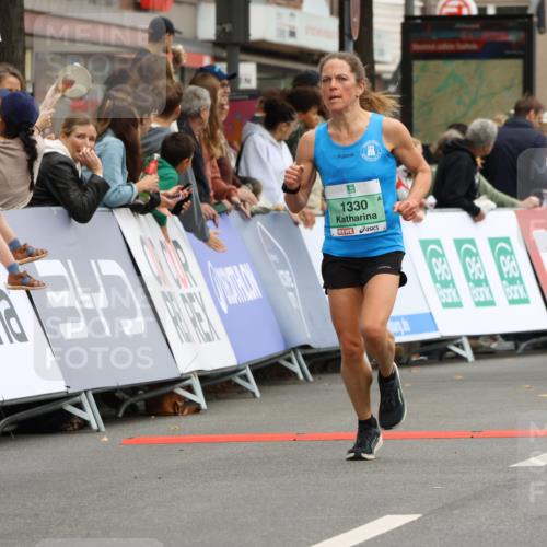 21.09.2025 - PSD Bank Halbmarathon Strokosch-Dieckow http://msf.ph/oto/8943004 21.09.2025 11:35:38 Ziel 1330, 1705, 1973, 1976, 2000, 2050 meine-sportfotos.de
