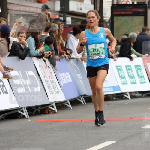 21.09.2025 - PSD Bank Halbmarathon Strokosch-Dieckow http://msf.ph/oto/8943007 21.09.2025 11:35:38 Ziel 1330, 1705, 1973, 1976, 2000, 2050 meine-sportfotos.de
