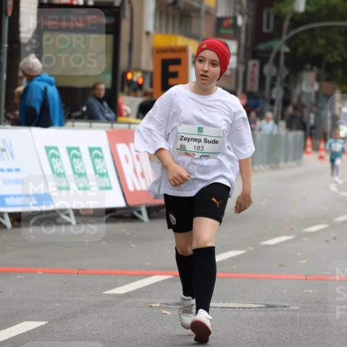 21.09.2025 - PSD Bank Halbmarathon Strokosch-Dieckow http://msf.ph/oto/8943047 21.09.2025 10:34:46 Ziel 146, 183 meine-sportfotos.de