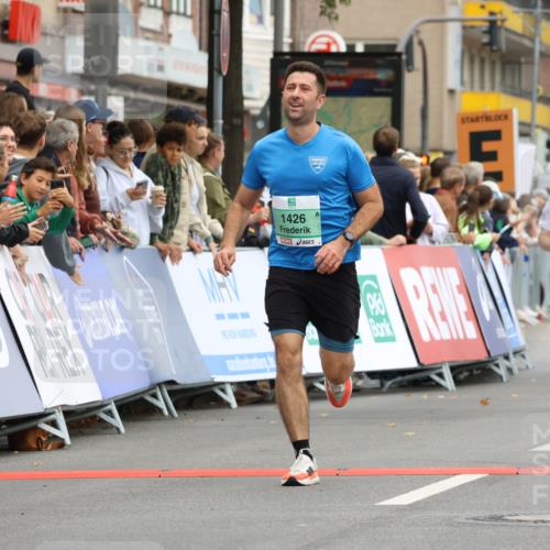 21.09.2025 - PSD Bank Halbmarathon Strokosch-Dieckow http://msf.ph/oto/8943064 21.09.2025 11:35:53 Ziel 1426, 1921, 1922, 1952, 1971, 1973, 2033, 2051, 2110 meine-sportfotos.de