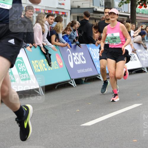 21.09.2025 - PSD Bank Halbmarathon Strokosch-Dieckow http://msf.ph/oto/8943127 21.09.2025 11:36:16 Ziel 1060, 1977, 2023, 2048, 2128 meine-sportfotos.de