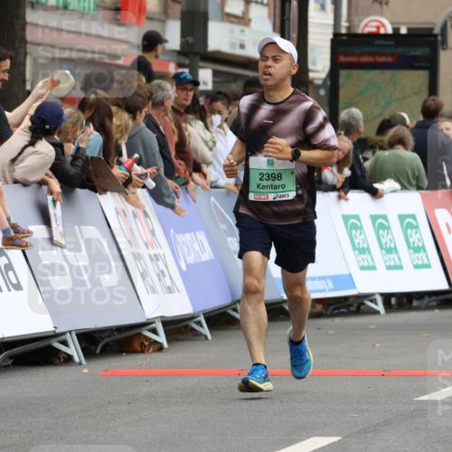 21.09.2025 - PSD Bank Halbmarathon Strokosch-Dieckow http://msf.ph/oto/8943174 21.09.2025 11:36:40 Ziel 1421, 1563, 1646, 1910, 2030, 2398 meine-sportfotos.de