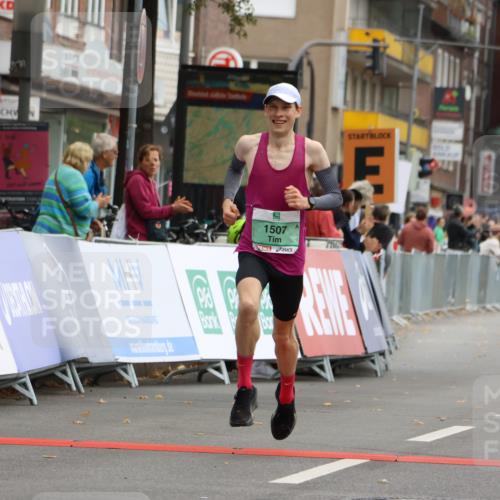 21.09.2025 - PSD Bank Halbmarathon Strokosch-Dieckow http://msf.ph/oto/8943189 21.09.2025 11:09:27 Ziel 1507 meine-sportfotos.de