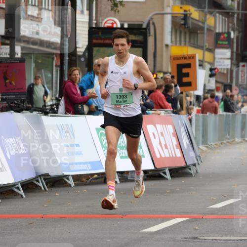 21.09.2025 - PSD Bank Halbmarathon Strokosch-Dieckow http://msf.ph/oto/8943207 21.09.2025 11:09:44 Ziel 1303 meine-sportfotos.de