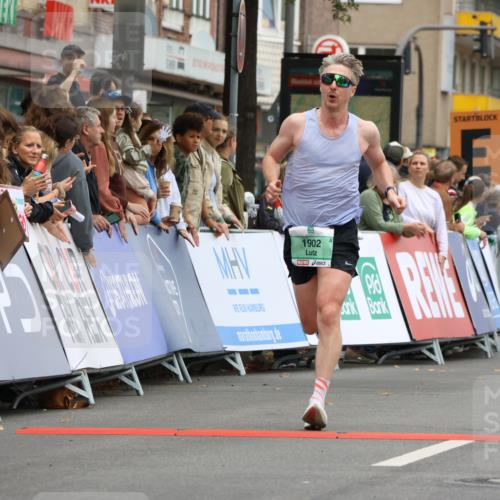 21.09.2025 - PSD Bank Halbmarathon Strokosch-Dieckow http://msf.ph/oto/8943218 21.09.2025 11:36:59 Ziel 1420, 1902, 2031 meine-sportfotos.de