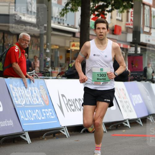 21.09.2025 - PSD Bank Halbmarathon Strokosch-Dieckow http://msf.ph/oto/8943226 21.09.2025 11:09:46 Ziel 1303 meine-sportfotos.de