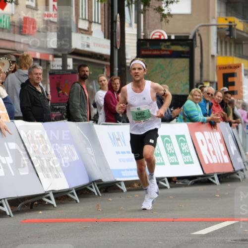 21.09.2025 - PSD Bank Halbmarathon Strokosch-Dieckow http://msf.ph/oto/8943242 21.09.2025 11:12:36 Ziel 1807 meine-sportfotos.de