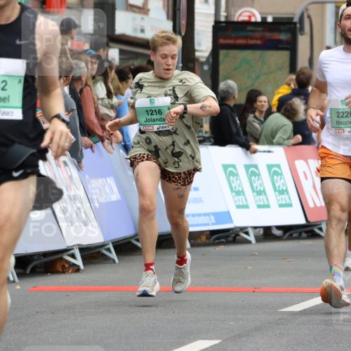 21.09.2025 - PSD Bank Halbmarathon Strokosch-Dieckow http://msf.ph/oto/8943264 21.09.2025 11:37:31 Ziel 1216, 2017, 2120, 2132, 2226, 3999 meine-sportfotos.de