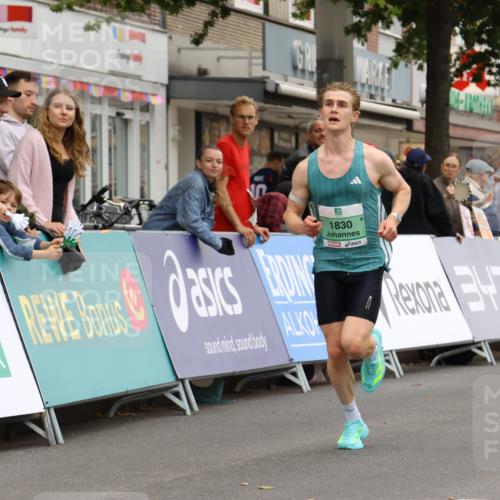 21.09.2025 - PSD Bank Halbmarathon Strokosch-Dieckow http://msf.ph/oto/8943313 21.09.2025 11:13:35 Ziel 1830 meine-sportfotos.de