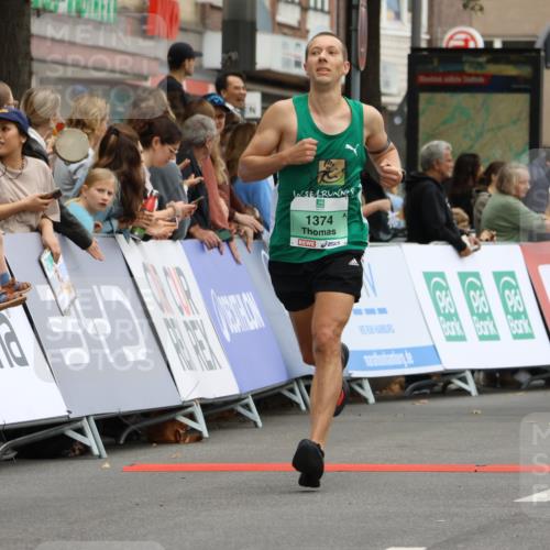 21.09.2025 - PSD Bank Halbmarathon Strokosch-Dieckow http://msf.ph/oto/8943322 21.09.2025 11:38:02 Ziel 1374, 1928, 3916, 3922 meine-sportfotos.de