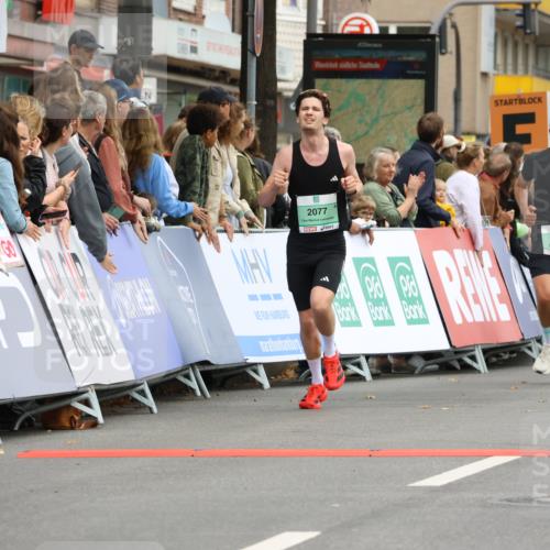 21.09.2025 - PSD Bank Halbmarathon Strokosch-Dieckow http://msf.ph/oto/8943367 21.09.2025 11:38:24 Ziel 1984, 1985, 2037, 2077, 2099, 2675 meine-sportfotos.de