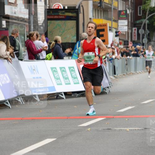 21.09.2025 - PSD Bank Halbmarathon Strokosch-Dieckow http://msf.ph/oto/8943389 21.09.2025 11:15:58 Ziel 1832 meine-sportfotos.de