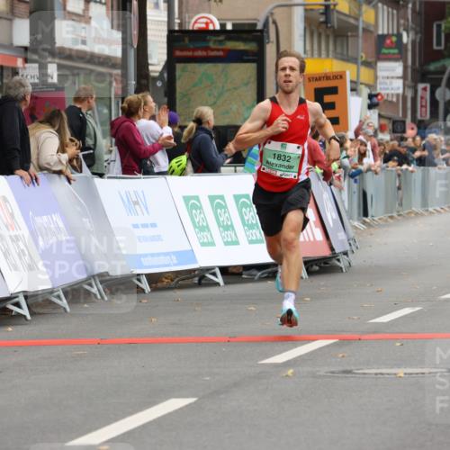 21.09.2025 - PSD Bank Halbmarathon Strokosch-Dieckow http://msf.ph/oto/8943394 21.09.2025 11:15:58 Ziel 1832 meine-sportfotos.de