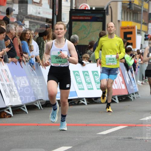 21.09.2025 - PSD Bank Halbmarathon Strokosch-Dieckow http://msf.ph/oto/8943396 21.09.2025 11:38:29 Ziel 1951, 1984, 1985, 2037, 2073, 2077, 2099, 2200 meine-sportfotos.de
