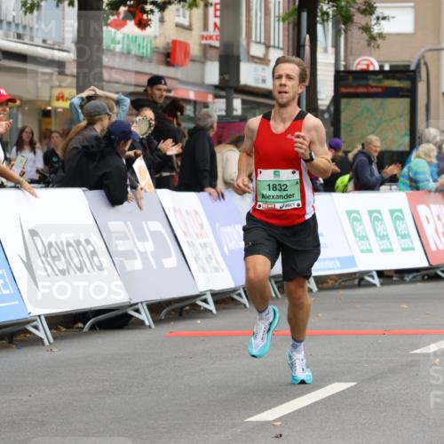 21.09.2025 - PSD Bank Halbmarathon Strokosch-Dieckow http://msf.ph/oto/8943410 21.09.2025 11:16:00 Ziel 1832 meine-sportfotos.de