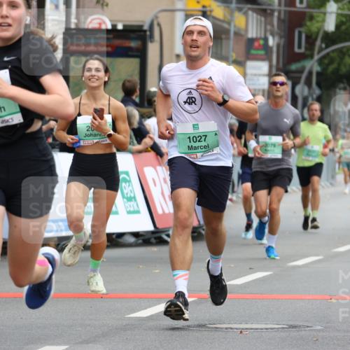 21.09.2025 - PSD Bank Halbmarathon Strokosch-Dieckow http://msf.ph/oto/8943463 21.09.2025 11:38:53 Ziel 1027, 1147, 1414, 1816, 1859, 1917, 2047, 2055, 2079, 2355, 3917 meine-sportfotos.de