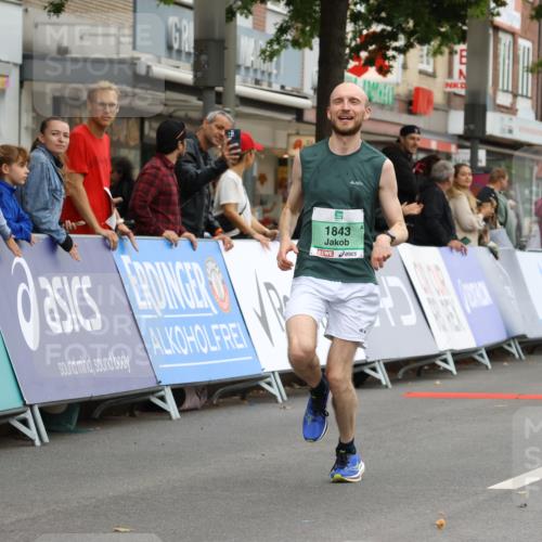 21.09.2025 - PSD Bank Halbmarathon Strokosch-Dieckow http://msf.ph/oto/8943513 21.09.2025 11:16:51 Ziel 1095, 1306, 1843 meine-sportfotos.de