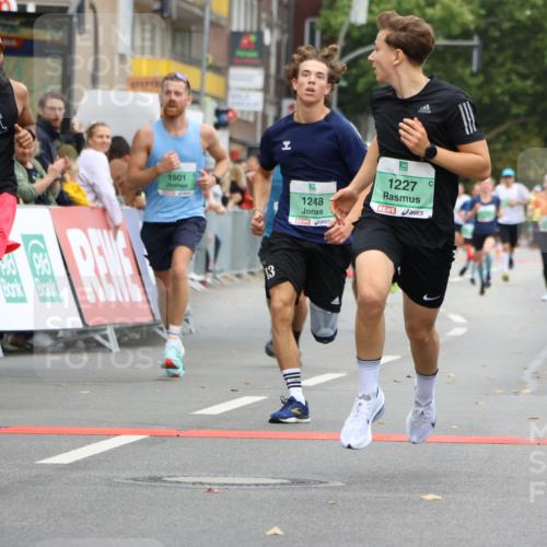 21.09.2025 - PSD Bank Halbmarathon Strokosch-Dieckow http://msf.ph/oto/8943518 21.09.2025 11:39:17 Ziel 1227, 1248, 1416, 1769, 1901, 2038, 2062, 2064, 2080, 2175 meine-sportfotos.de