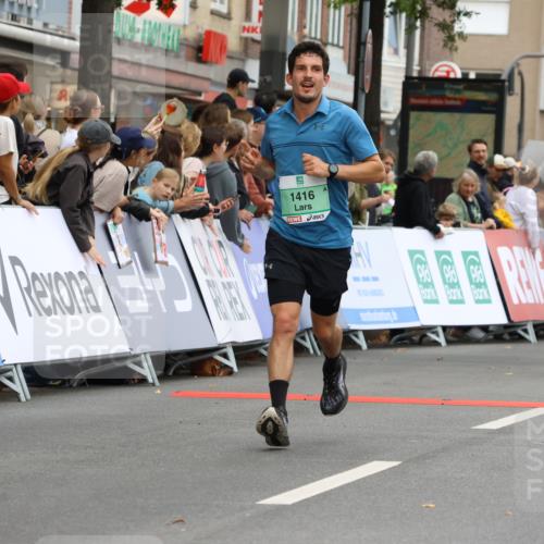 21.09.2025 - PSD Bank Halbmarathon Strokosch-Dieckow http://msf.ph/oto/8943541 21.09.2025 11:39:22 Ziel 1110, 1227, 1248, 1416, 1769, 1901, 2038, 2285, 4055 meine-sportfotos.de
