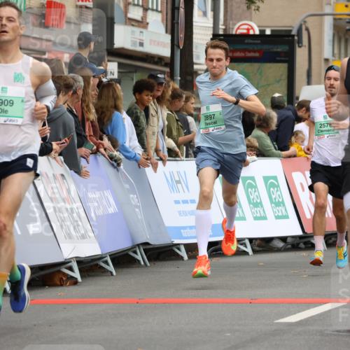 21.09.2025 - PSD Bank Halbmarathon Strokosch-Dieckow http://msf.ph/oto/8943585 21.09.2025 11:39:40 Ziel 1469, 1483, 1517, 1784, 1960, 1970, 2059, 2069, 2084, 2333, 2336, 2579, 2897, 3909 meine-sportfotos.de