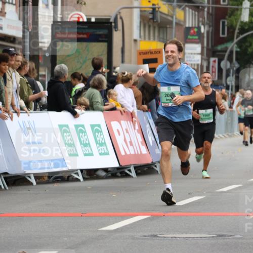 21.09.2025 - PSD Bank Halbmarathon Strokosch-Dieckow http://msf.ph/oto/8943607 21.09.2025 11:39:46 Ziel 1469, 1960, 1968, 1970, 2069, 2084, 2085, 2579, 2897, 3909 meine-sportfotos.de