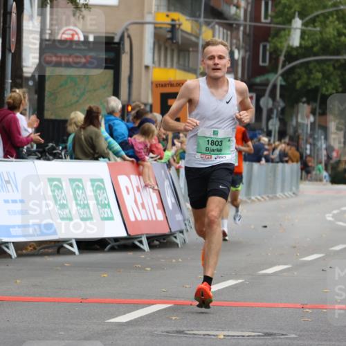 21.09.2025 - PSD Bank Halbmarathon Strokosch-Dieckow http://msf.ph/oto/8943622 21.09.2025 11:17:53 Ziel 1803, 4018 meine-sportfotos.de