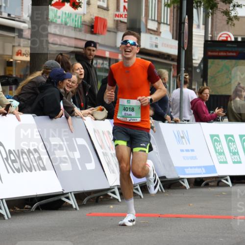 21.09.2025 - PSD Bank Halbmarathon Strokosch-Dieckow http://msf.ph/oto/8943624 21.09.2025 11:17:58 Ziel 1803, 4018 meine-sportfotos.de