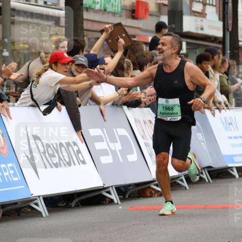 21.09.2025 - PSD Bank Halbmarathon Strokosch-Dieckow http://msf.ph/oto/8943632 21.09.2025 11:39:50 Ziel 1469, 1960, 1968, 2069, 2084, 2085, 2579, 2897, 4016, 4017 meine-sportfotos.de