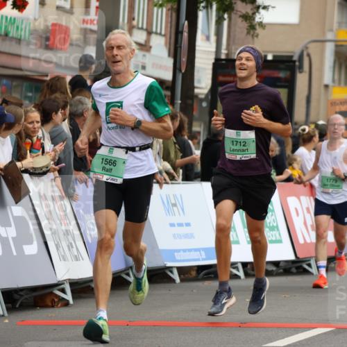 21.09.2025 - PSD Bank Halbmarathon Strokosch-Dieckow http://msf.ph/oto/8943700 21.09.2025 11:40:15 Ziel 1320, 1566, 1712, 1779, 1932, 2021, 2063 meine-sportfotos.de