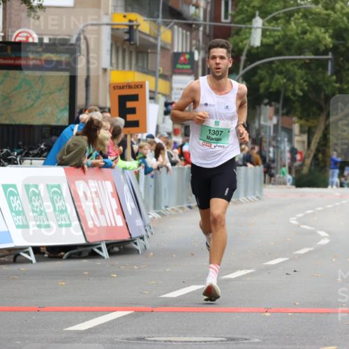 21.09.2025 - PSD Bank Halbmarathon Strokosch-Dieckow http://msf.ph/oto/8943722 21.09.2025 11:18:58 Ziel 1307, 1392 meine-sportfotos.de