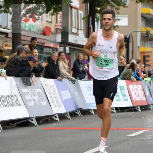 21.09.2025 - PSD Bank Halbmarathon Strokosch-Dieckow http://msf.ph/oto/8943744 21.09.2025 11:19:01 Ziel 1307, 1392 meine-sportfotos.de