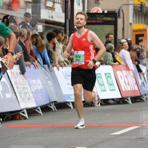 21.09.2025 - PSD Bank Halbmarathon Strokosch-Dieckow http://msf.ph/oto/8943794 21.09.2025 11:40:57 Ziel 1565, 2074, 2138, 2159, 2180, 2347 meine-sportfotos.de