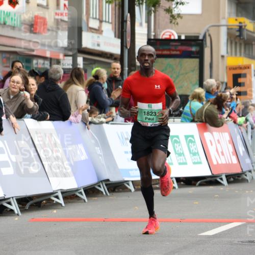 21.09.2025 - PSD Bank Halbmarathon Strokosch-Dieckow http://msf.ph/oto/8943795 21.09.2025 11:19:58 Ziel 1799, 1823 meine-sportfotos.de
