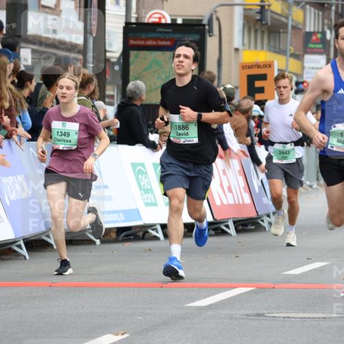 21.09.2025 - PSD Bank Halbmarathon Strokosch-Dieckow http://msf.ph/oto/8943852 21.09.2025 11:41:23 Ziel 1349, 1435, 1775, 1776, 1786, 1886, 2083, 2116, 2443, 3911, 4026 meine-sportfotos.de